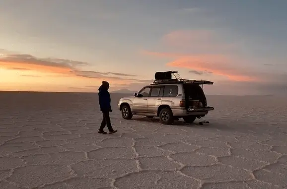 sunset uyuni salt flats